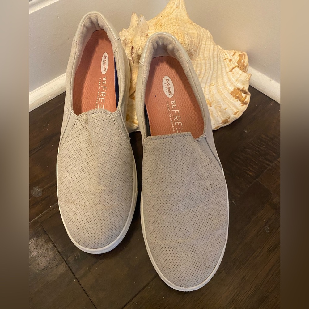 DR SCHOLLS BE FREE SLIP ON SHOES Size 9M